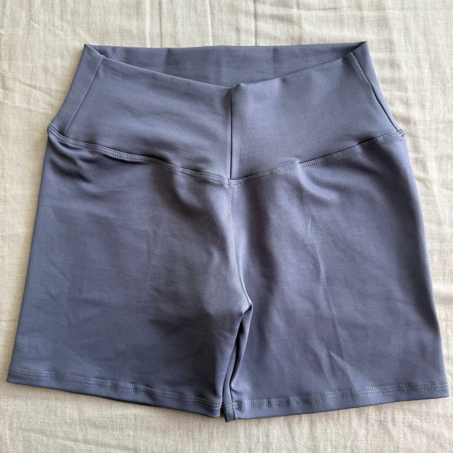 Short liso L
