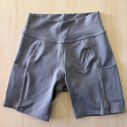 Short Biker Bolsillos