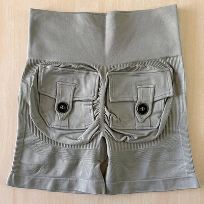 Short push up con bolsillos